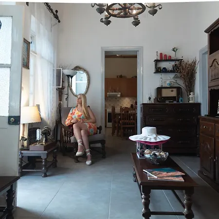 Alexandra Holiday home *