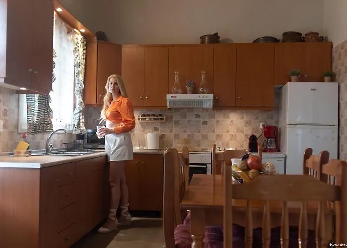 Alexandra * Exámbela